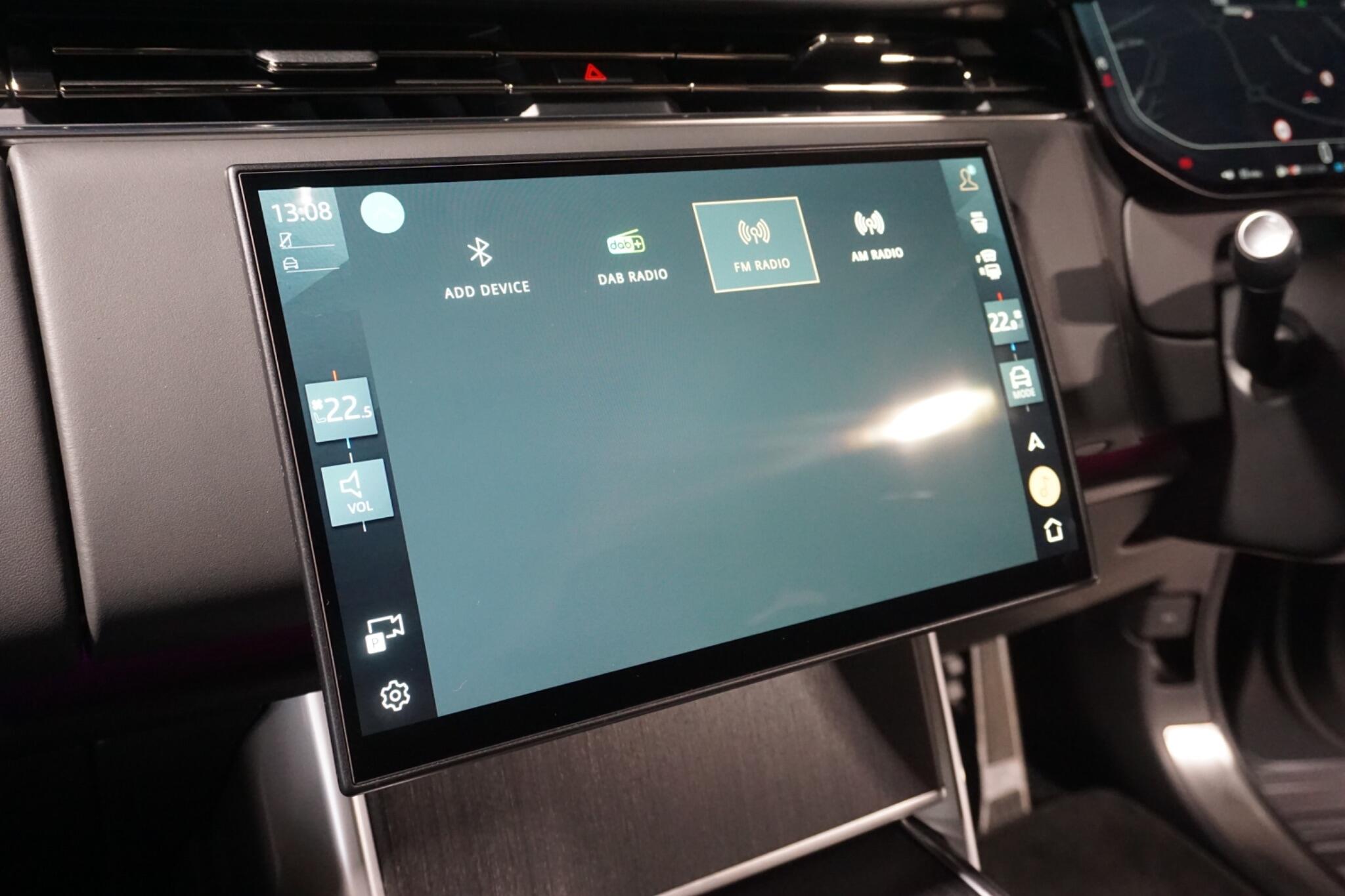 Land Rover Range Rover 3.0 D350 MHEV HSE SUV 5dr Diesel Auto 4WD Euro 6 (s/s) (350 ps)